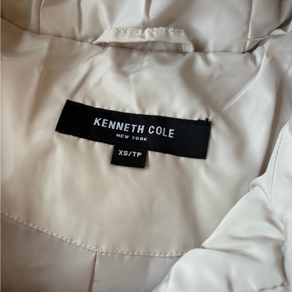 Kenneth Cole NY memory 3/4 length puffer jacket - Picture 7 of 8